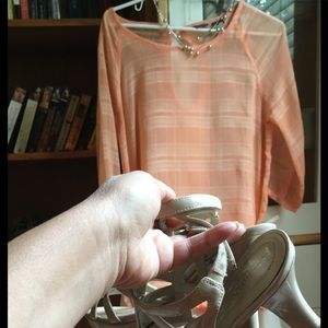 Merrill Pale pastel lightweight blouse.